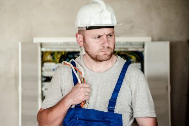 materiały izolacyjne elektryczne